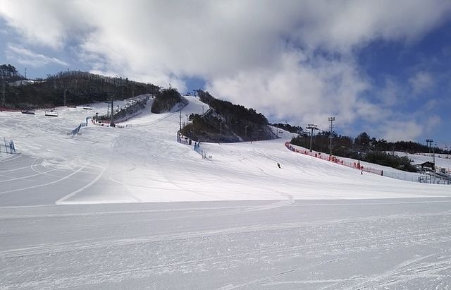 韓國平昌阿爾卑西亞洲際初滑雪