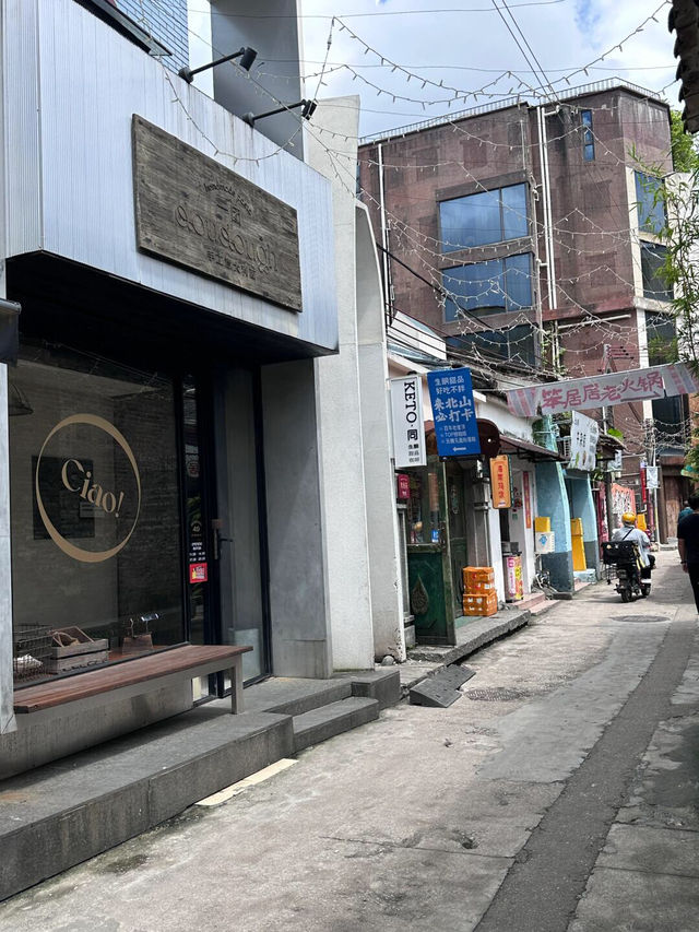 不在國外，就在珠海北山🫡