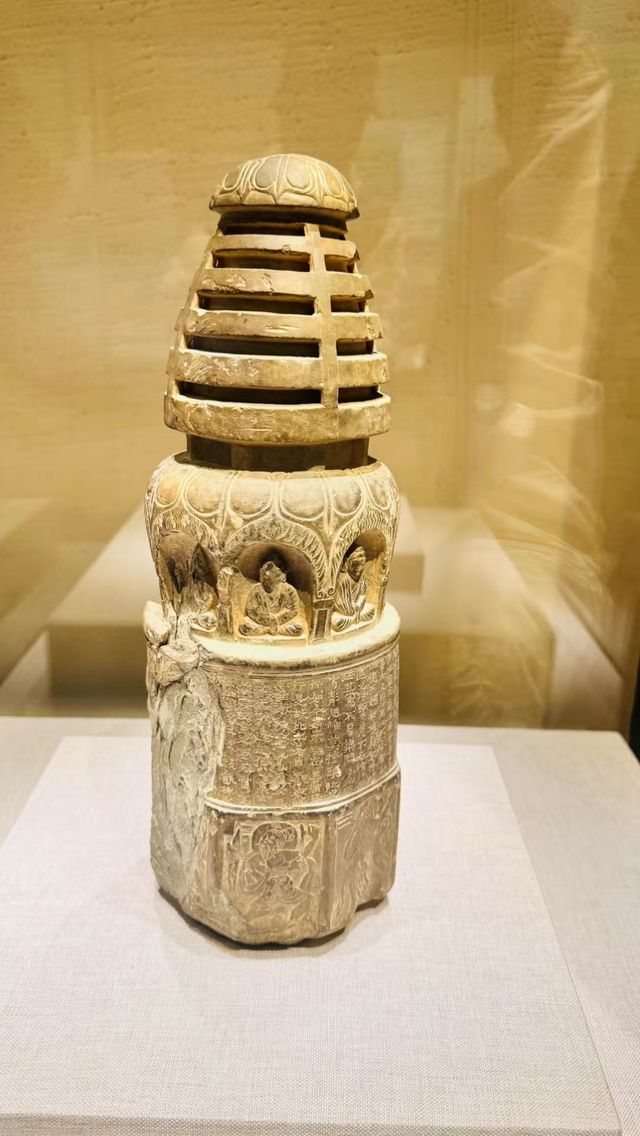 敦煌博物館之行
