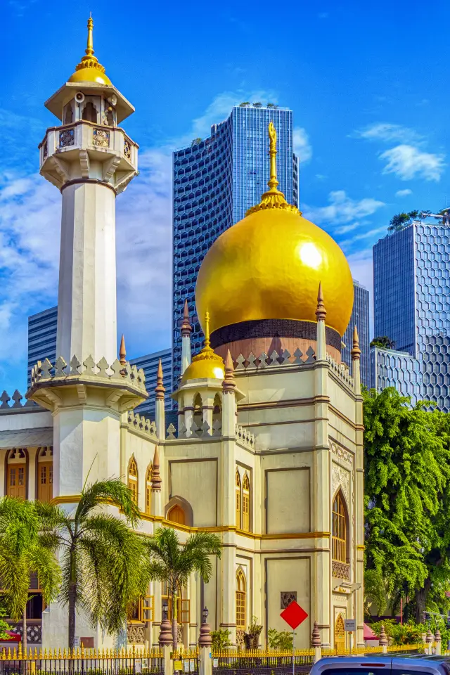 7 Major Tourist Traps to Avoid in Singapore!