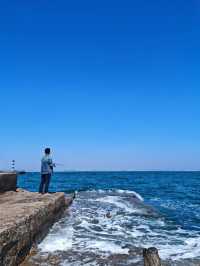 與大海撞個滿懷