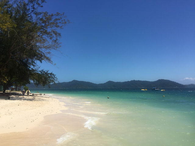 日落靚到講唔出聲！暑假錯過實拍大髀嘅小島