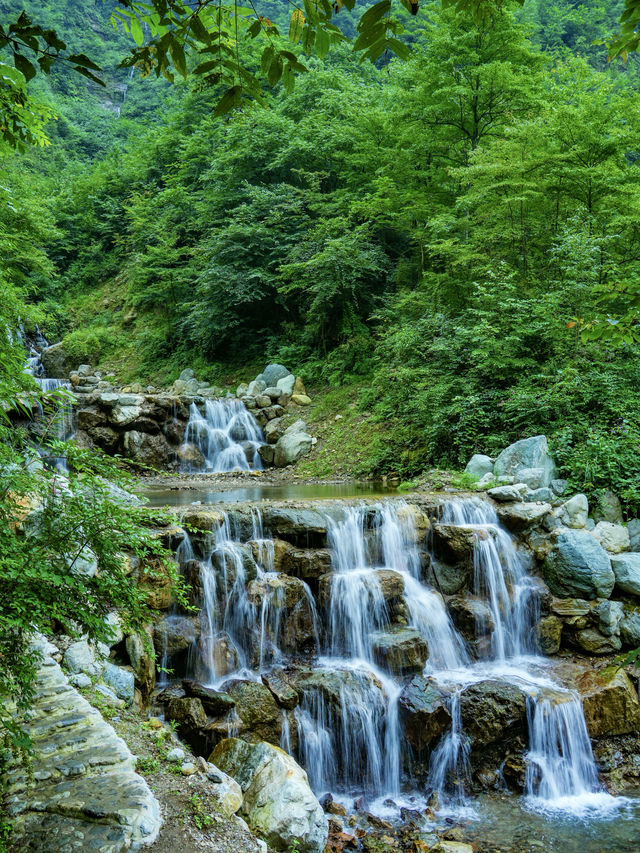 逃離成都40℃高溫！嚟呢度避暑行山玩水～