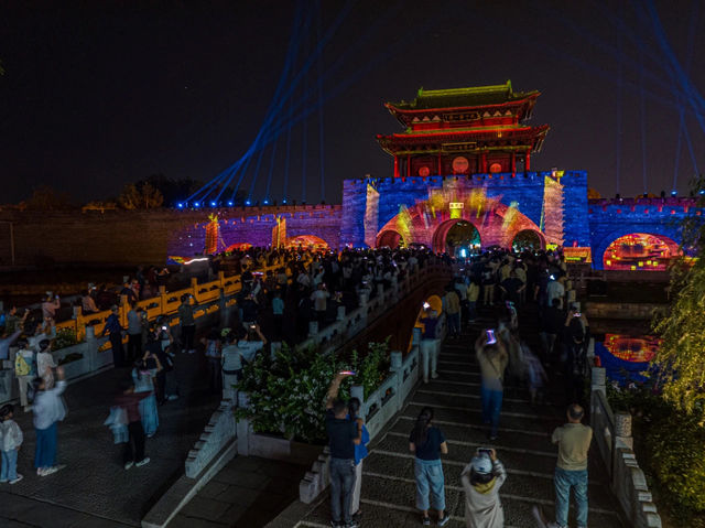 呢趟由日照出發嘅台兒莊古城漢服之旅真係好有畫面感!等我幫你規劃一份充滿古風趣味嘅一日遊攻略,每個環節都 呢趟由日照出發嘅台兒莊古城漢服之旅真係好有畫面感!等我幫你規劃一份充滿古風趣味嘅一日遊攻略,每個環節都