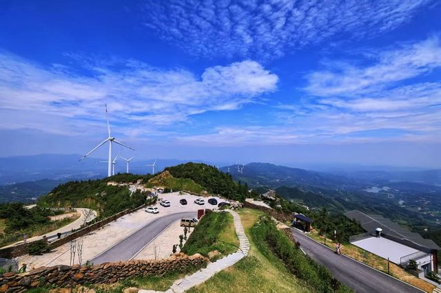 紫雲峰登頂全攻略+入住洞庭春酒店超享受 紫雲峰登頂全攻略+入住洞庭春酒店超享受