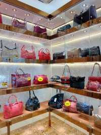 澳門中古天花板！滿牆LV誰不愛！