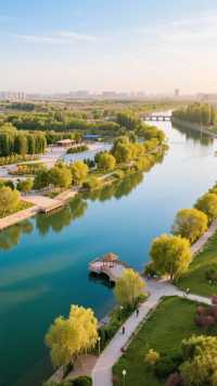 在石窟前聽佛音 在峽谷中追光 在天山南麓遇見最本真的南疆風情