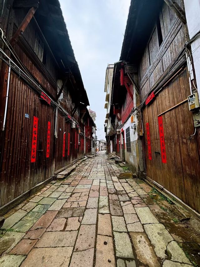 石板路邂逅舊時光-河口古鎮