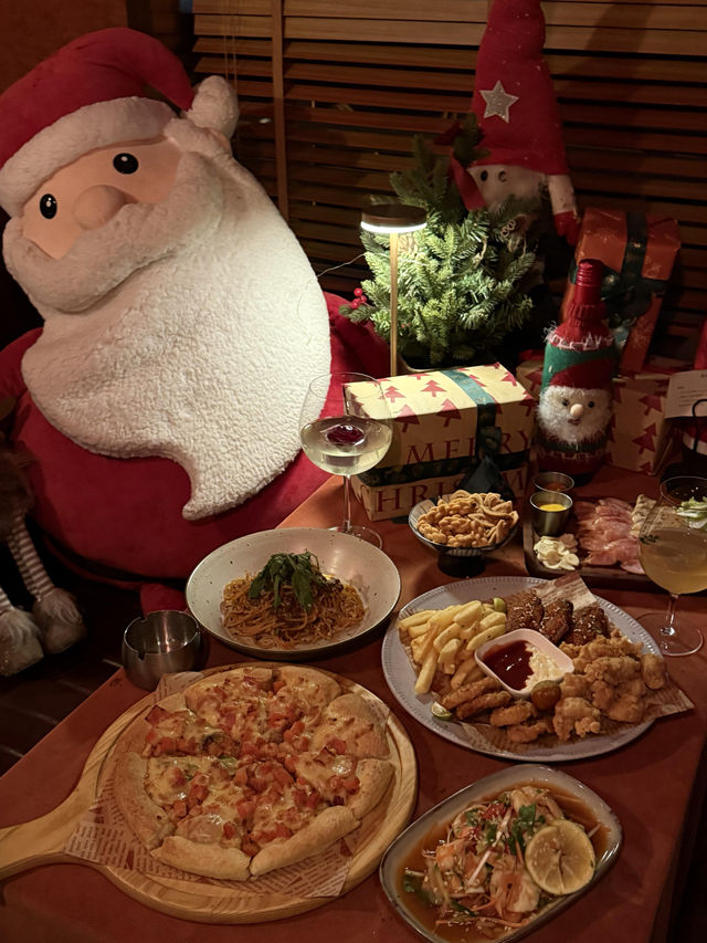 2025長沙必打卡!IFS旁的絕美聖誕餐酒BAR曝光 2025長沙必打卡!IFS旁的絕美聖誕餐酒BAR曝光