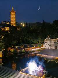 “我本無意入江南,奈何江南入我心”