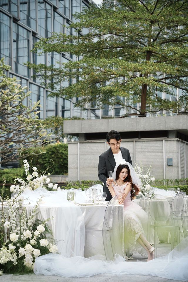 我在現實裡租借了一天,短暫地成為夢中婚禮的主角 我在現實裡租借了一天,短暫地成為夢中婚禮的主角