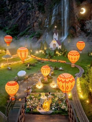 A real-life fairytale wonderland day trip experience 🌿