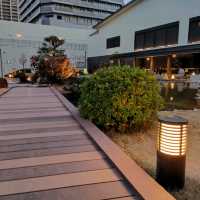 【大阪 弁天町】天空の日本庭園で足湯に入っちゃおう♨️