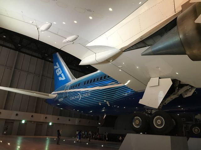The world's first B787 on display! ✈️