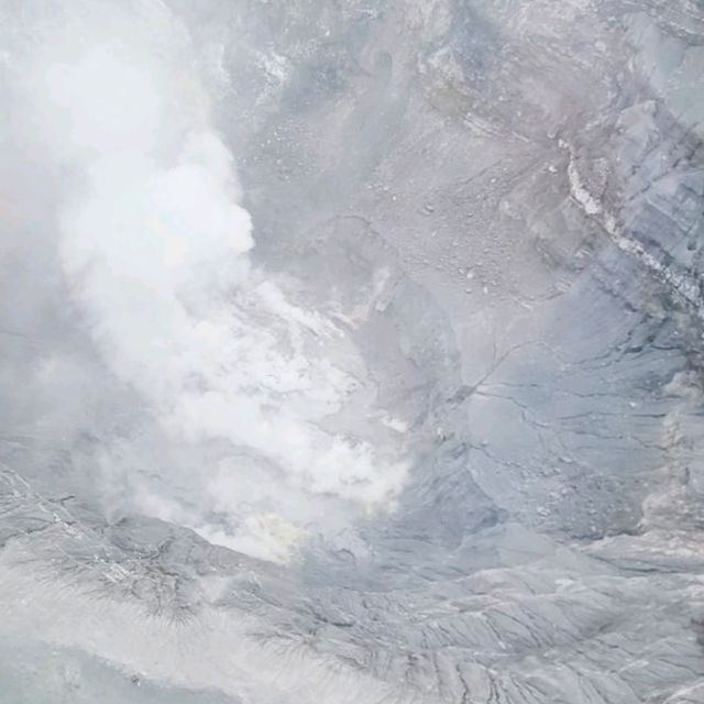 阿蘇火山直升機體驗