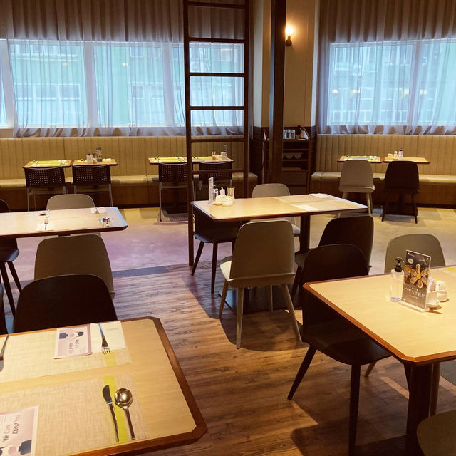 😋旭逸酒店抵食半自助午餐