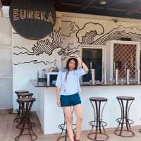 Eureka Beach Cafe Hau-Hin chill วิวทะเล
