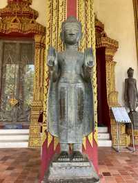 ປະຕູໄຊ & ຫໍພຣະແກ້ວ 📍เวียงจันทน์ ประเทศลาว
