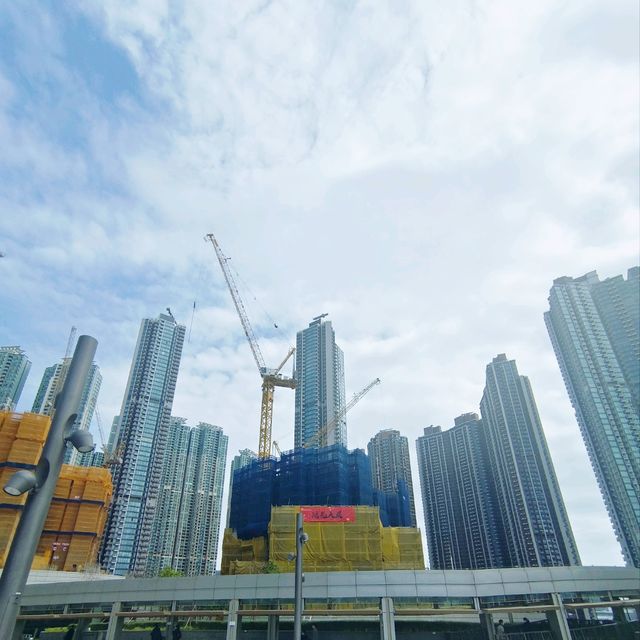 日出公園 和 The Lohas Mall 頂層平台！風景優美！