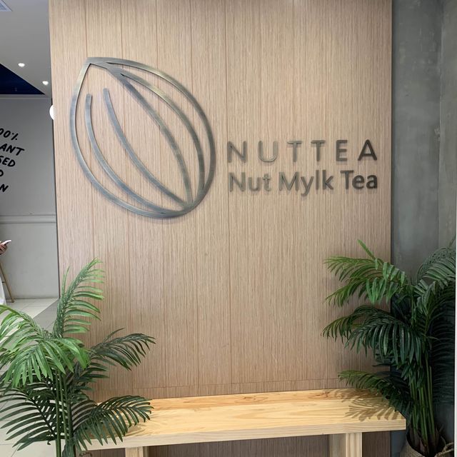 尖沙咀Mira mall的特色堅果奶蓋茶