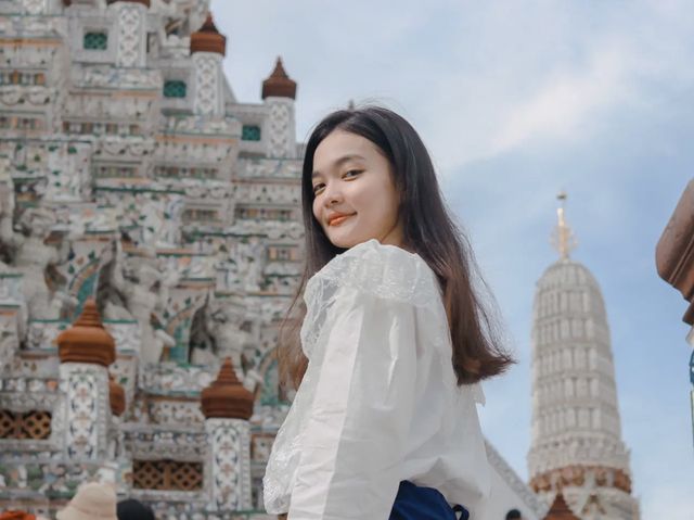 ไปตามรอยซีรีย์กันที่วันอรุณ 