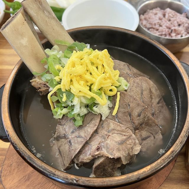 아차산 열심히 등산하고 든든하게 먹기 좋은 통갈비탕!