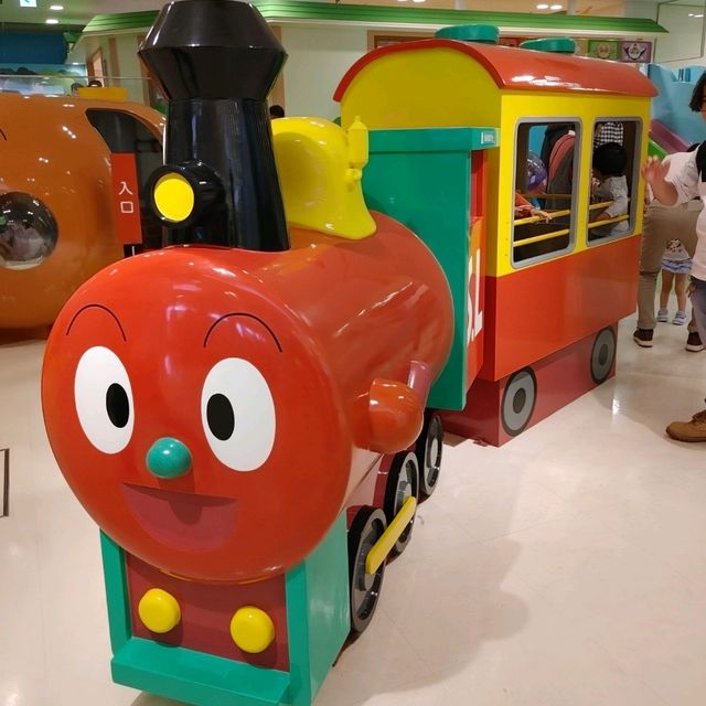神戸ハーバーランド　神戸アンパンマンこどもミュージアム&モール