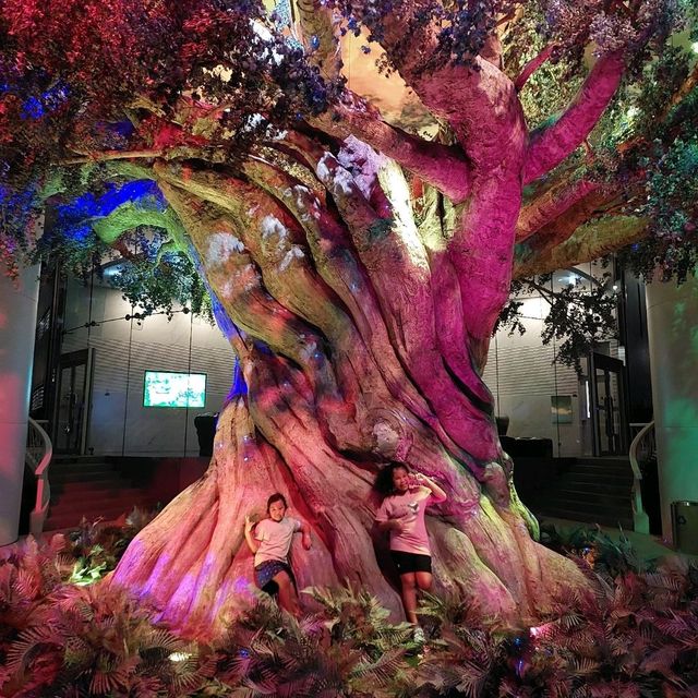 ตะลุยสวนน้ำธีมอวกาศ เล่นน้ำสนุกเพลิน ถ่ายรูปฟิน