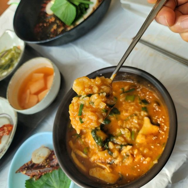 뜨끈한 어죽과 도리뱅뱅이를 맛보며 실내데이트 하기 좋은 무주어죽