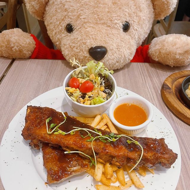 熊仔主題餐廳｜大小朋友👨‍👩‍👧‍👦情侶👩🏻‍🤝‍👨🏼必到 🤗超可愛熊仔🐻伴食｜高質抵食二人餐🍽️