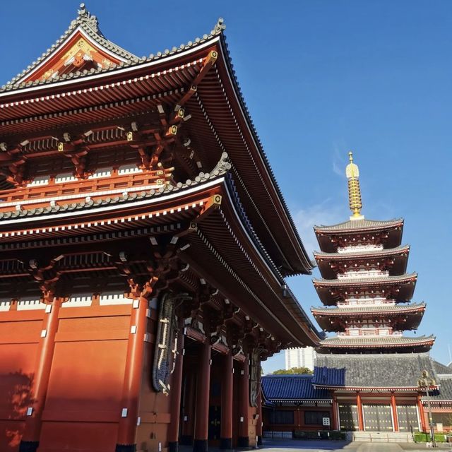 Exploring Tokyo's Senso-ji Temple