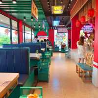 37 หม่าล่าหม้อไฟต้นตำหรับ กัลปพฤกษ์