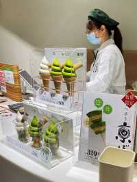 Must buy in Kyoto - Kyo-Baum matcha cake 🎂🧁