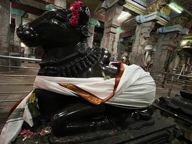 Amazing Adi Kumbeshwarar Temple