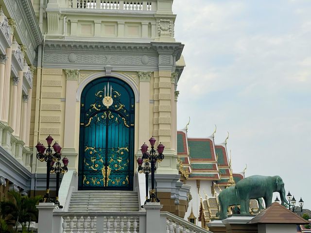 พระบรมมหาราชวัง