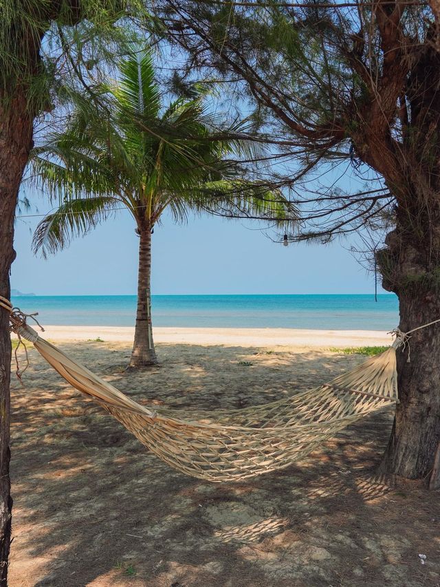 📍น้ำใสมาก!! หาดสามร้อยยอด ใกล้กรุงเทพฯ