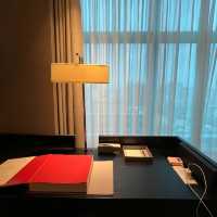 「龍崗啟悅國際酒店」現代大都會中的奢華