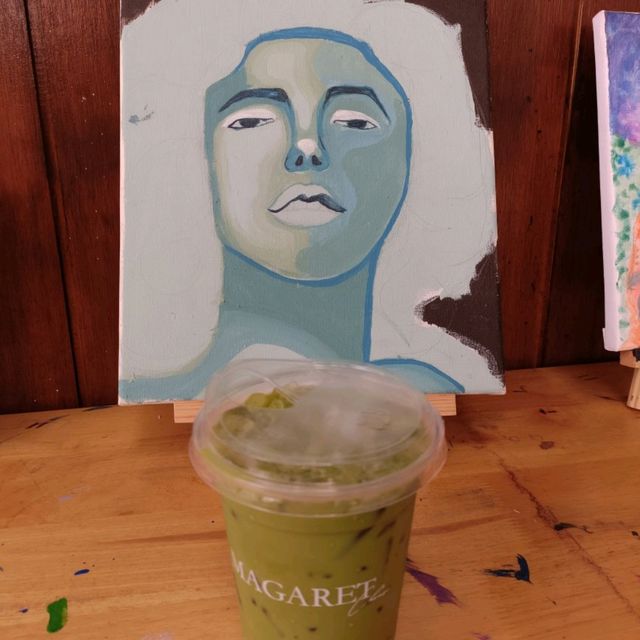 Magaret choose café at Buriram 