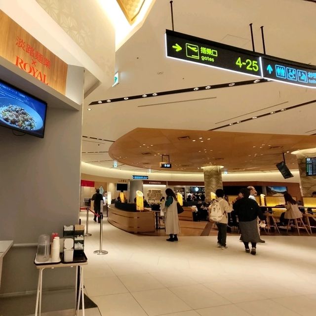 飛行機て夏旅へ行こう💠伊丹空港で朝ごはん