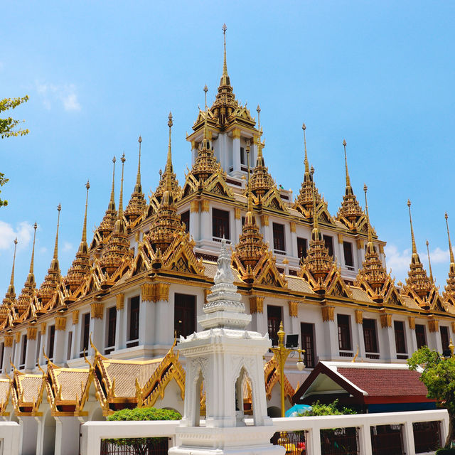 โลหะปราสาท