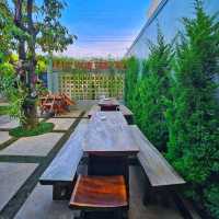 SUDIONO HOUSE CAFE | THIS CAFE THEMED AROUND AUTHENTIC INDONESIAN CUISINE