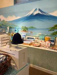 【草津温泉】湯畑近くのナカヨシ堂でエモいデザートとお土産