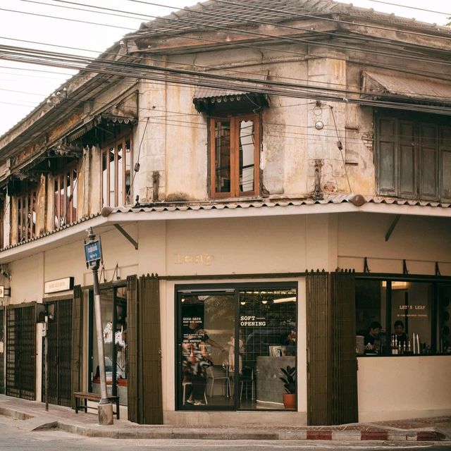 Leap Cafe (ลีฟ) คาเฟ่เปิดใหม่หัวมุมถนนกลันตัน ย่านเยาวราช ตึกสวยมาก