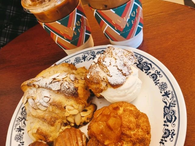 연남동 감성카페: ☕️앤티크커피 연남