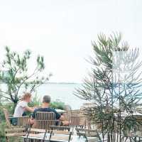 Batu Cafe & Bar