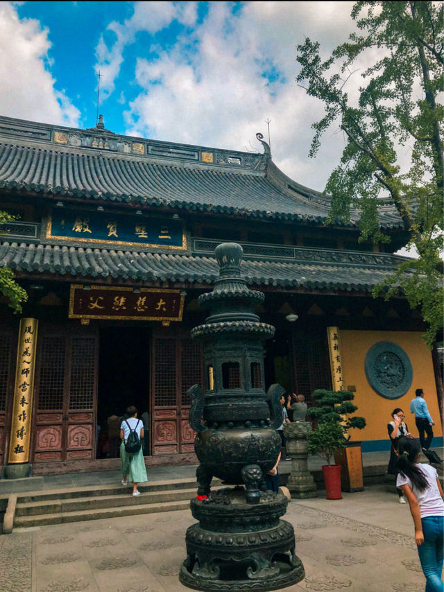 The History of Longhua Temple in Shanghai 🌟🇨🇳