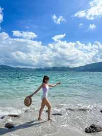 【夏日優惠🔥】香港西貢：半月灣浮潛🏖️，美景盡收眼底🤩🤩