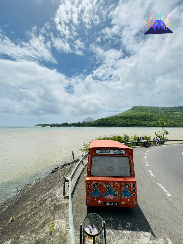 🇲🇺 Hike with me to Baie du Cap in Mauritius