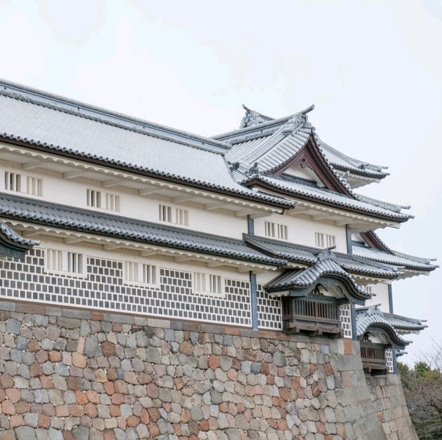 Kanazawa Castle ปราสาทสุดคลาสิคแห่ง Kanazawa