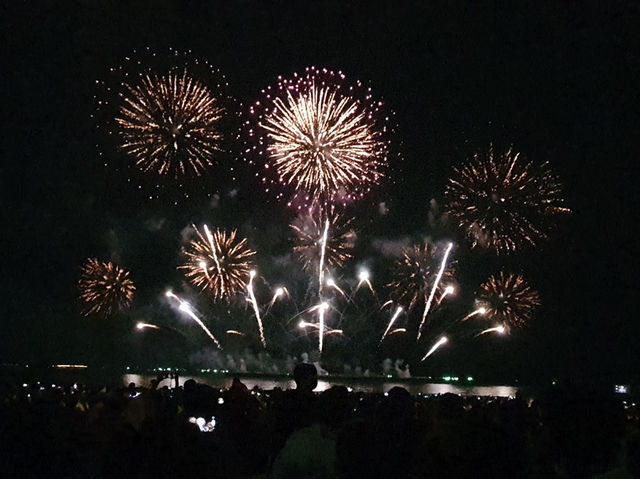 🎇🎆เทศกาลพลุนานาชาติพัทยา
